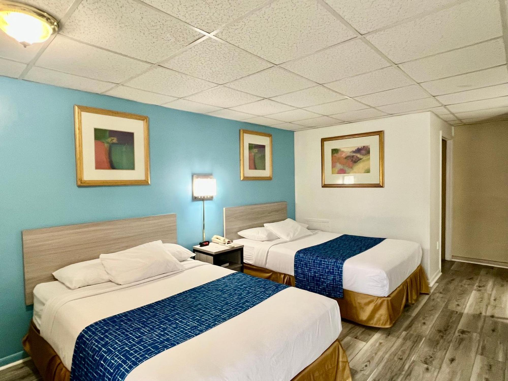 Travelodge By Wyndham Hershey Exterior photo