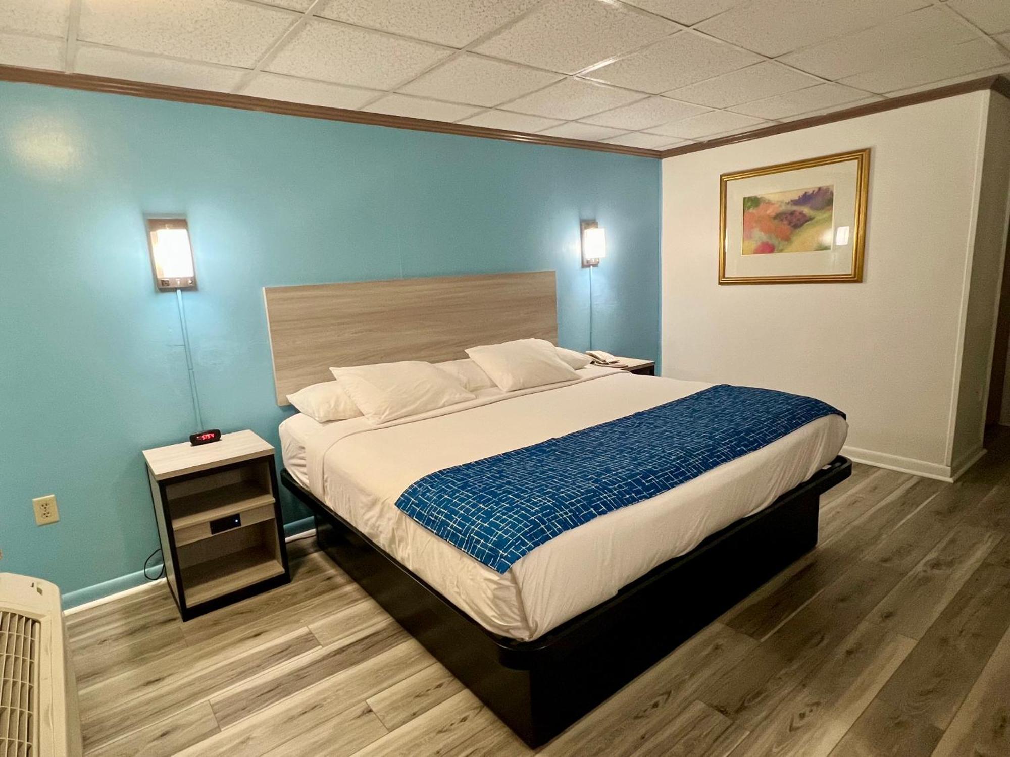 Travelodge By Wyndham Hershey Exterior photo